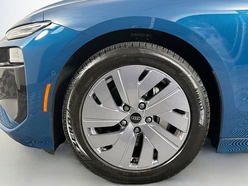 Used 2025 Audi A6 e-tron Ultra w/ Ultra Package image 11