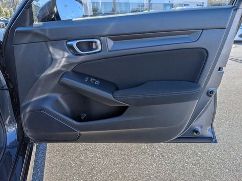 Used 2025 Honda Civic Sport image 33