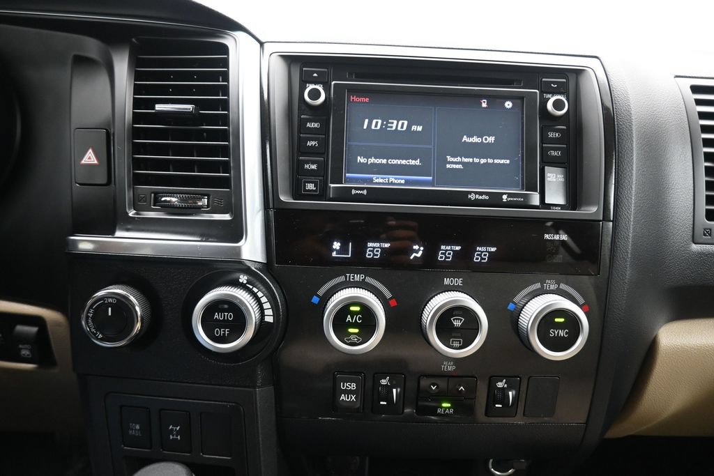 Used 2019 Toyota Sequoia Limited w/ Safety & Convenience Package AWD/4WD image 21