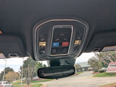 Certified 2023 Jeep Grand Cherokee L Laredo RWD image 29