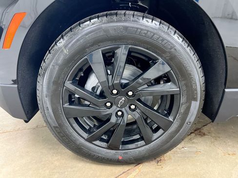 Used 2024 Chevrolet Equinox LS w/ Midnight Edition image 25