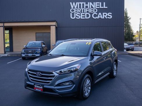 Used 2017 Hyundai Tucson SE Plus w/ Cargo Package AWD/4WD image 1