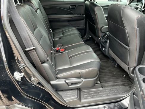 Certified 2022 Honda Passport TrailSport image 23