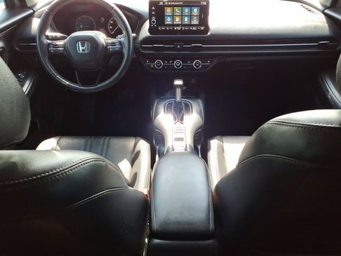 Used 2024 Honda HR-V EX-L image 17