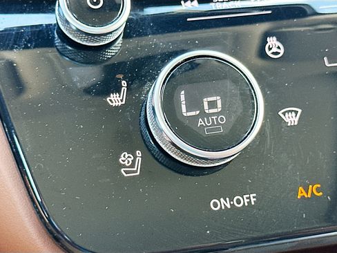 Used 2025 INFINITI QX60 Sensory AWD/4WD image 20