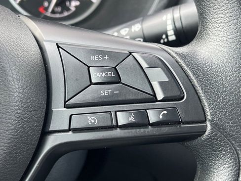 Used 2024 Nissan Sentra S image 31