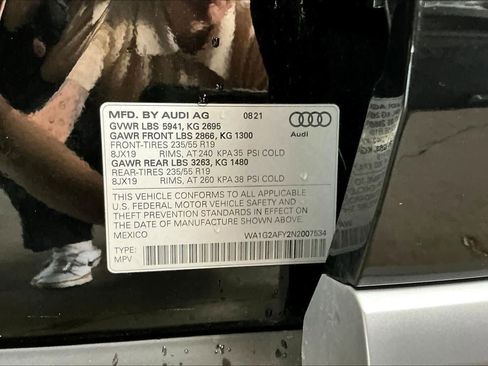 Used 2022 Audi Q5 e Premium w/ Convenience Package image 36