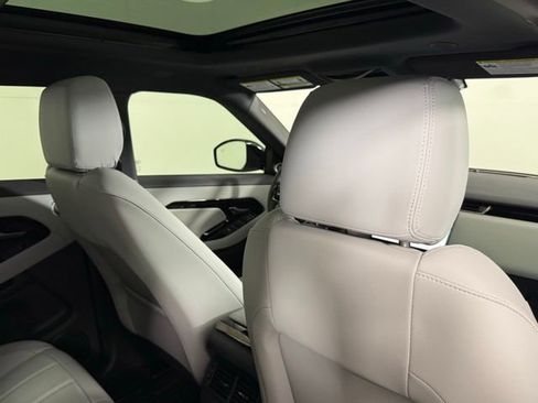 New 2026 Land Rover Range Rover Evoque S image 26