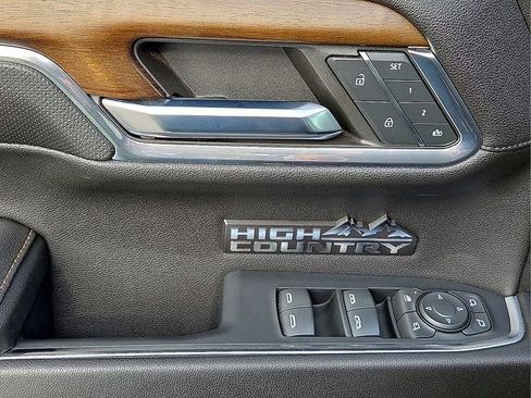 Certified 2024 Chevrolet Silverado 1500 High Country image 15