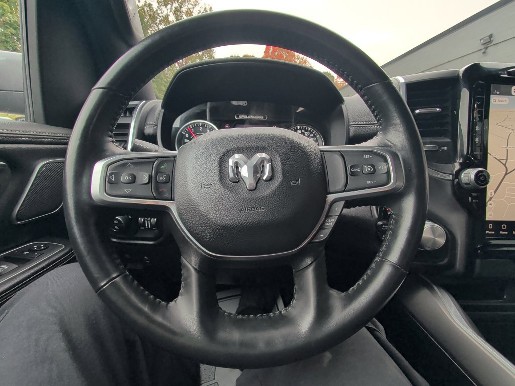 Used 2023 RAM 1500 Laramie AWD/4WD image 19