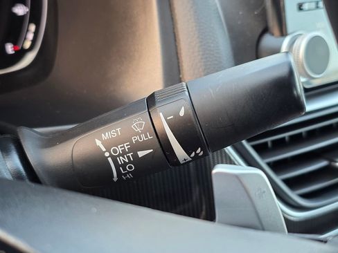 Used 2021 Honda Accord Sport image 37