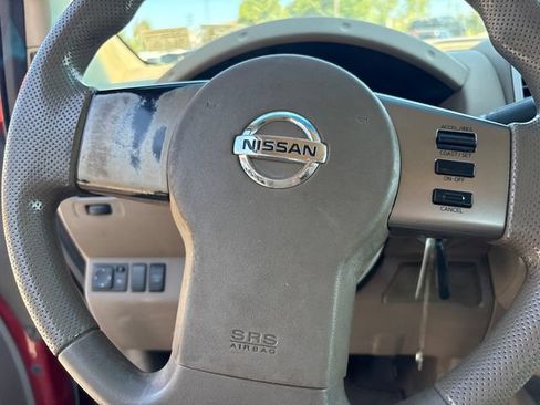 Used 2009 Nissan Frontier SE w/ SE Value Truck Pkg AWD/4WD image 16