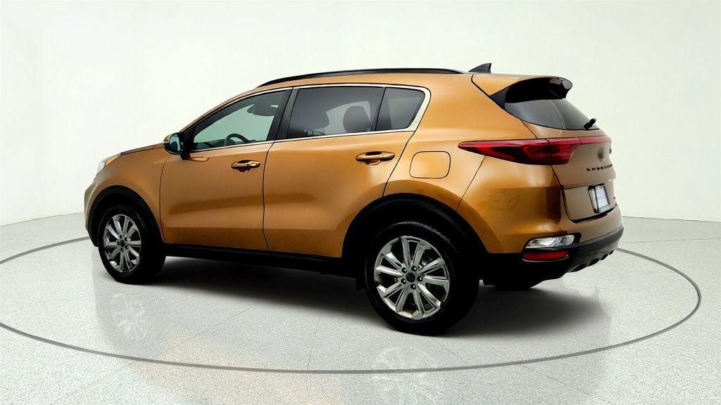Used 2021 Kia Sportage S w/ S AWD Premium Package image 7