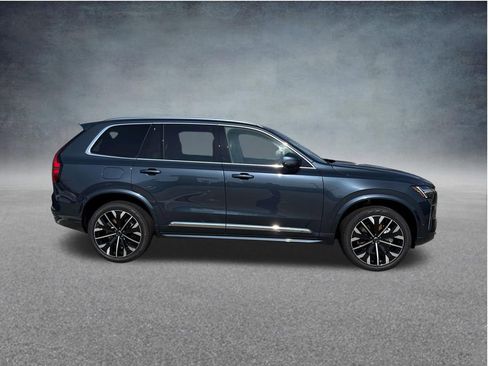 New 2026 Volvo XC90 B6 Ultra w/ Protection Package AWD/4WD image 9