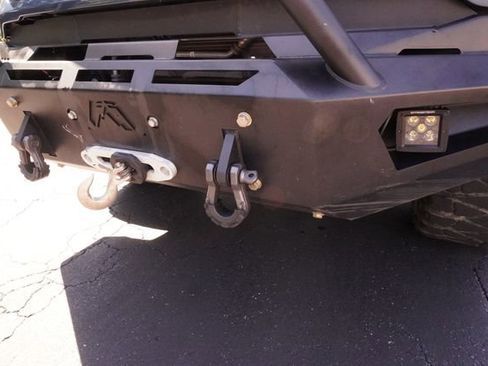 Used 2025 Chevrolet Silverado 2500 High Country AWD/4WD image 44