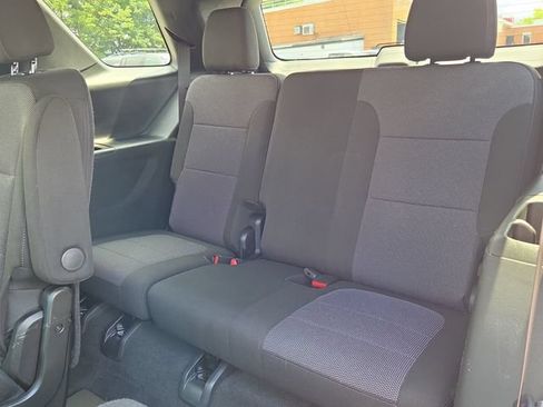 Certified 2023 Chevrolet Traverse LT AWD/4WD image 30