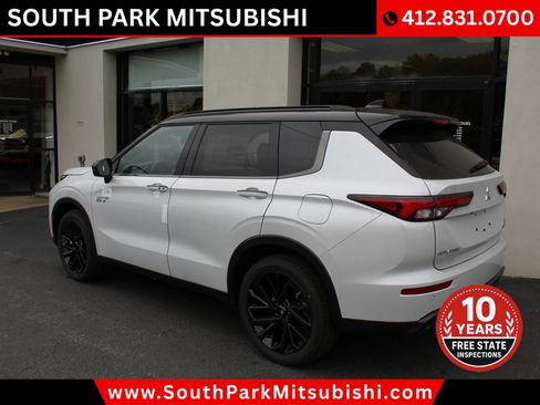 New 2025 Mitsubishi Outlander SEL Black Edition image 6