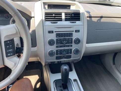 Used 2009 Ford Escape XLT FWD image 14