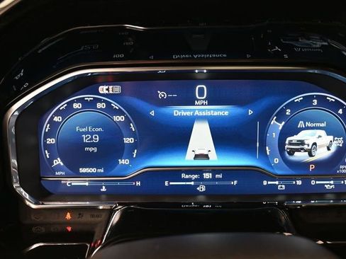 Used 2024 Chevrolet Silverado 1500 LT Trail Boss w/ Convenience Package II image 9