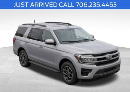 Used 2024 Ford Expedition XLT RWD image 1