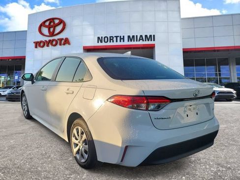 Used 2024 Toyota Corolla LE FWD image 3