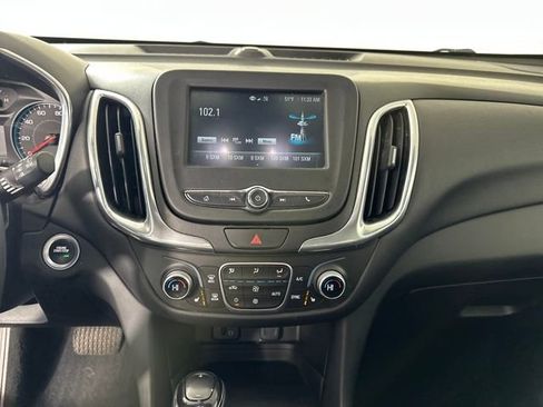Used 2018 Chevrolet Equinox LT image 21