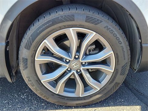Used 2020 Honda CR-V Touring image 7