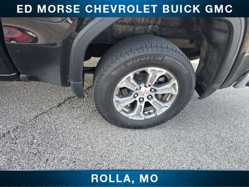 Certified 2025 GMC Sierra 1500 SLT AWD/4WD image 10