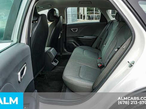 Used 2025 Kia K4 FWD image 21