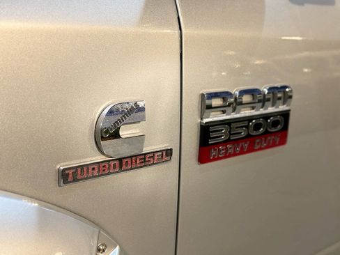 Used 2012 RAM 3500 ST w/ Chrome Appearance Group AWD/4WD image 15