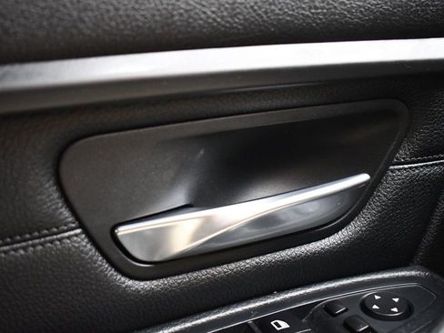 Used 2014 BMW 335i Sedan image 16