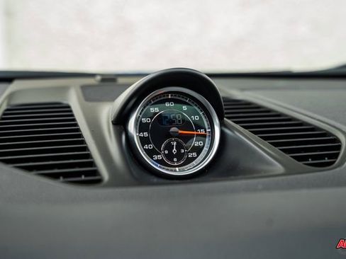 Used 2013 Porsche 911 Carrera RWD image 16