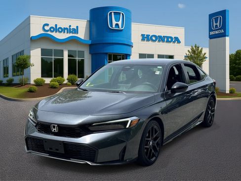 Used 2025 Honda Civic Sport image 1