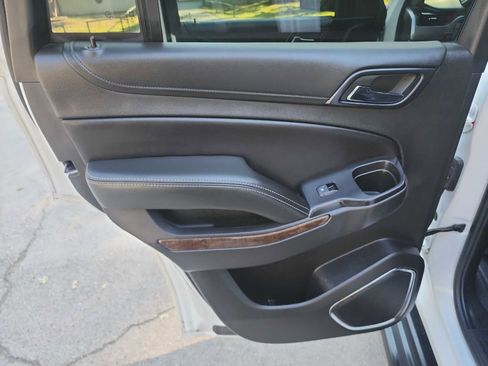 Used 2019 Chevrolet Tahoe POLICE w/ Remote Keyless Entry Package image 25