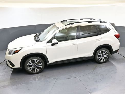 Used 2024 Subaru Forester Limited image 46