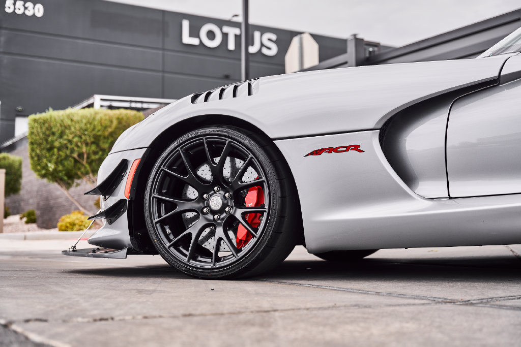 Used 2016 Dodge Viper ACR w/ Extreme Aero Package RWD image 18