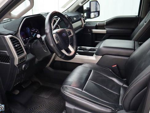 Certified 2020 Ford F250 Lariat w/ Lariat Ultimate Package image 27