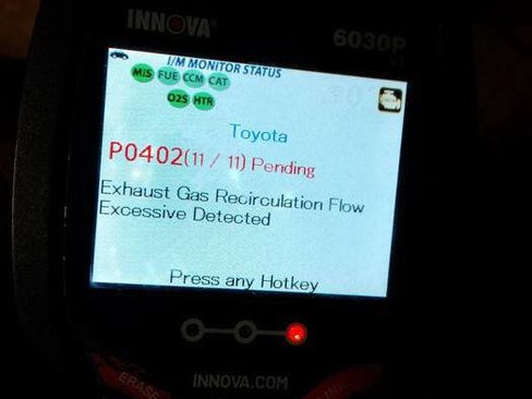 Used 2000 Toyota Camry LE FWD image 53