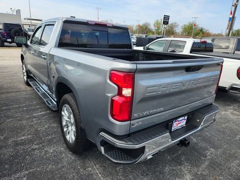 Used 2024 Chevrolet Silverado 1500 LTZ w/ LTZ Convenience Package II AWD/4WD image 3