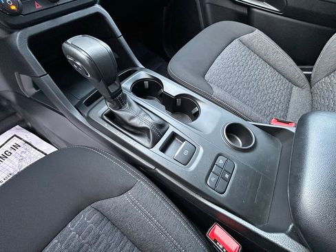 Used 2024 Ford Ranger XL image 27