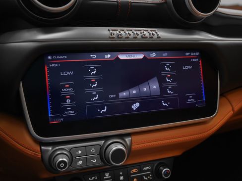 Used 2022 Ferrari Portofino M image 62