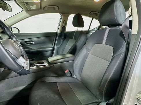 Used 2020 Nissan Sentra SV FWD image 11