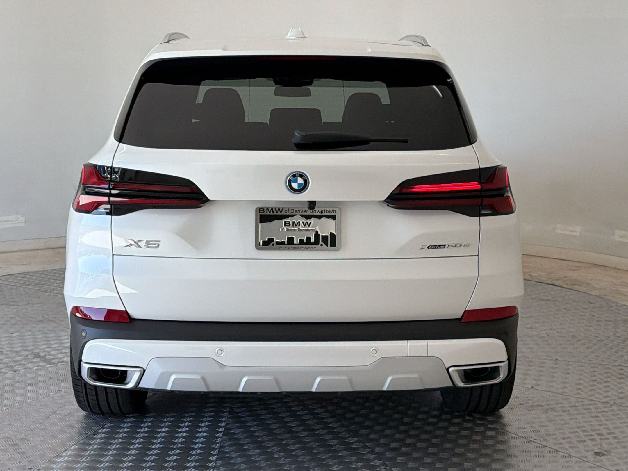 New 2026 BMW X5 xDrive50e AWD/4WD image 10