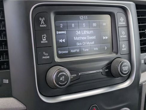 Certified 2019 RAM 1500 Express w/ Express Value Package AWD/4WD image 17
