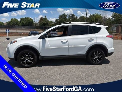 Used 2018 Toyota RAV4 SE w/ Advanced Technology Package AWD/4WD image 5