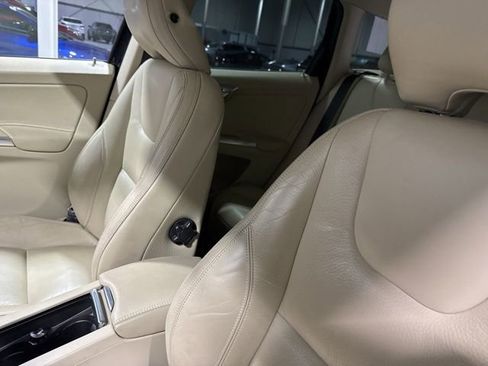 Used 2014 Volvo XC60 3.2 image 12