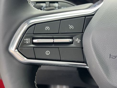 New 2025 Chevrolet Traverse LT w/ Sun and Wheel Package image 17