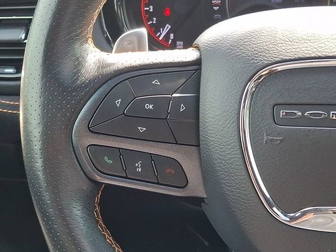 Used 2023 Dodge Durango R/T w/ Hemi Orange Plus Package AWD/4WD image 22