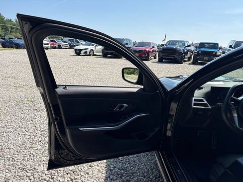 Used 2026 BMW 330i xDrive Sedan AWD/4WD image 22