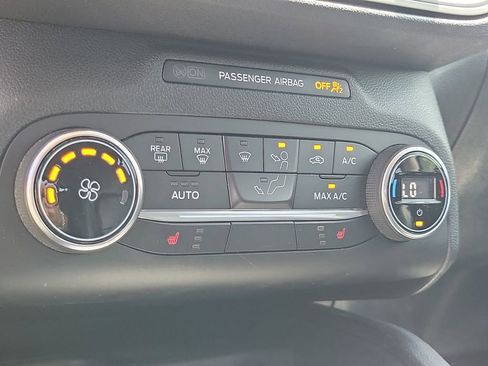 Used 2020 Ford Escape SE Sport FWD image 27